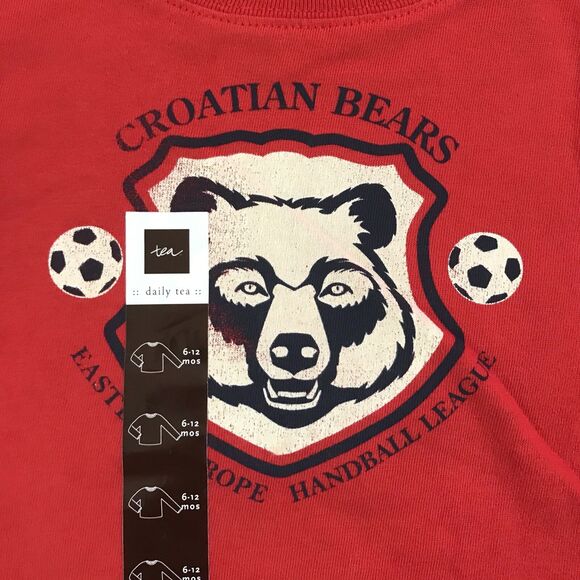 Tea Collection Boys Shirt Size 6-12 Mo Croatian Bears Red Soccer Long Sleeve NEW - Picture 5 of 8
